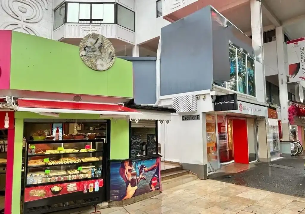 ME4-1888-06_Bien-Immobilier