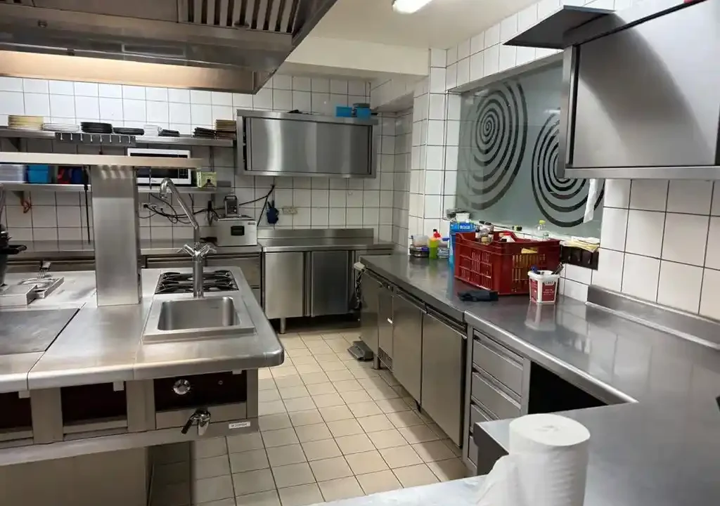 ME4-1962-02_Bien-Immobilier